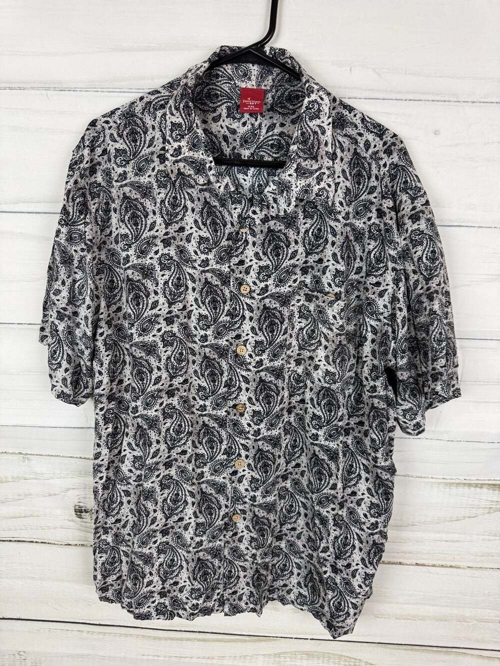 Junction West Men's XXL 100% Rayon Paisley Short Sleeve Button Down Shirt